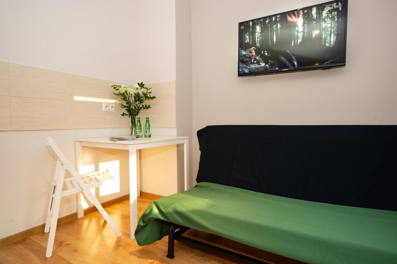 Poznanska19 Bed & Breakfast Nowy Tomysl Exterior photo